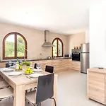 فيلة Casa Feliz By